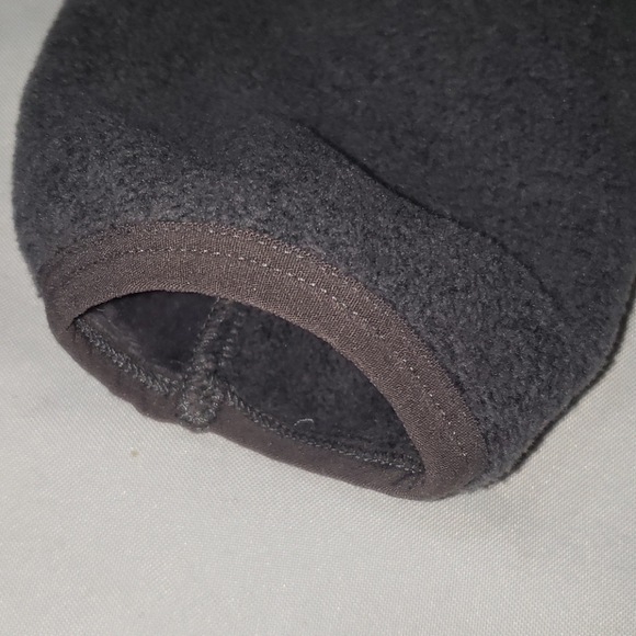 Mens Basin + Range gray quarter zip sweater medium - Picture 4 of 7